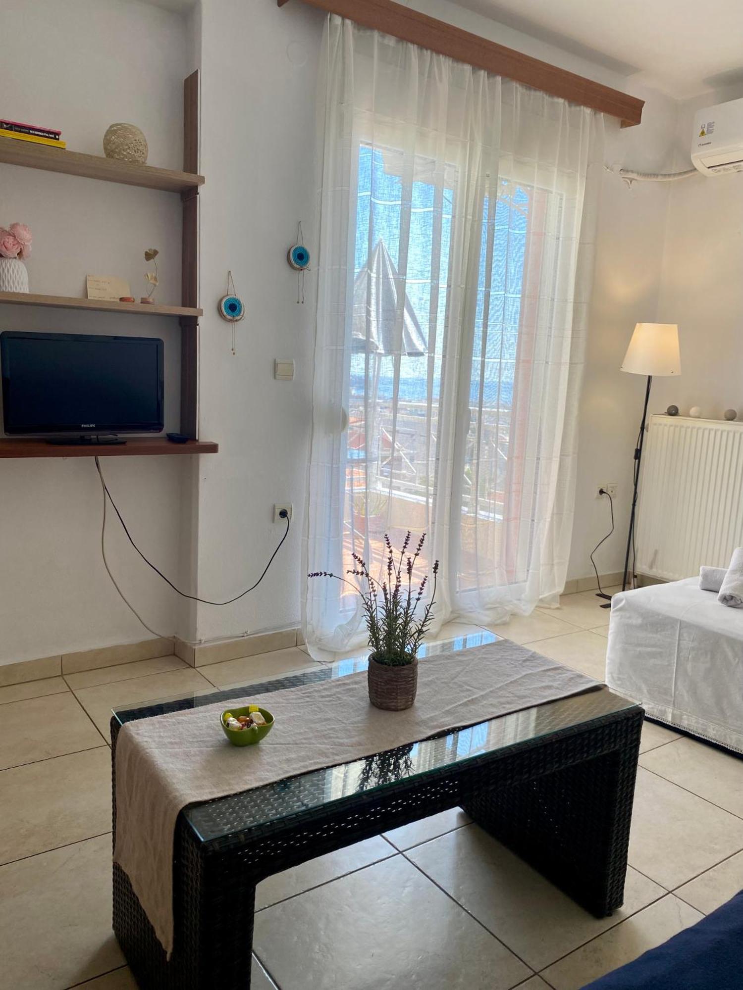 Apartment Zisis No2 *